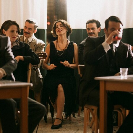 ASTORIA: Μια μουσική ιστορία για τους Έλληνες που άντεξαν