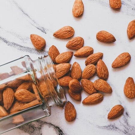 ΧΟΛΗΣΤΕΡΙΝΗ ΜΕΙΩΣΗ ΤΡΟΦΕΣ ΦΑΓΗΤΑ