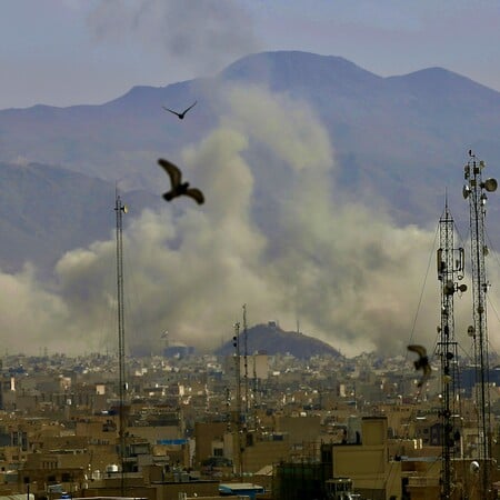 Live: Οι εξελίξεις στη Μέση Ανατολή - Κοινή επίθεση ΗΠΑ και Ισραήλ στο Ιράν