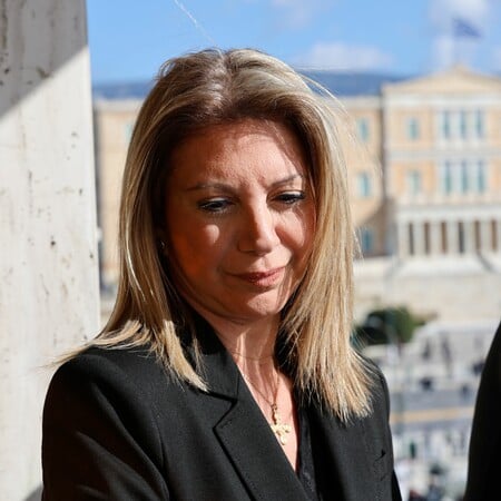 ΤΕΜΠΗ ΣΥΝΤΑΓΜΑ ΜΑΡΙΑ ΚΑΡΥΣΤΙΑΝΟΥ