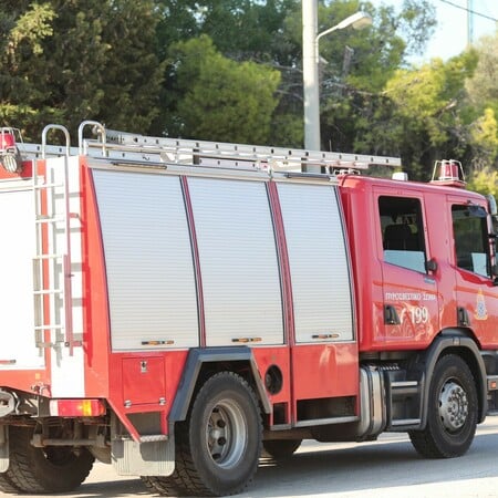 ΦΩΤΙΑ ΝΑΥΠΑΚΤΙΑ ΑΥΤΟΚΙΝΗΤΟ