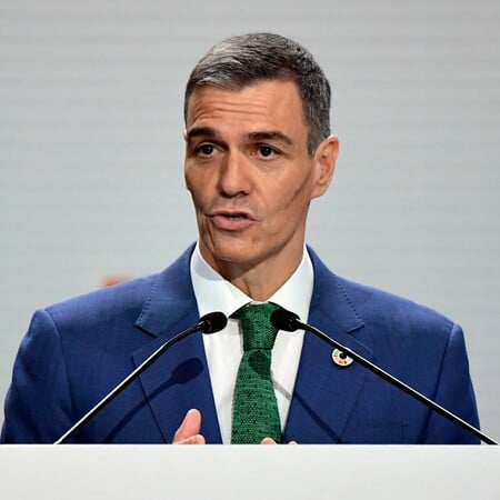 Διάγγελμα Σάντσεθ για πόλεμο στη Μέση Ανατολή και Τραμπ: «Δεν μπορείς να παίζεις ρωσική ρουλέτα»