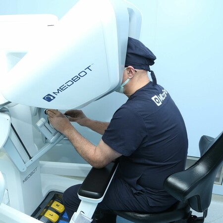 ΗΝΩΜΕΝΟ ΒΑΣΙΛΕΙΟ ΕΠΕΜΒΑΣΗ ΧΕΙΡΟΥΡΓΕΙΟ ΠΡΟΣΤΑΤΗΣ