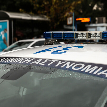 Αχαΐα: Ο γιατρός που συνελήφθη για παιδική πορνογραφία είχε φωτογραφίες και με τα εγγόνια του