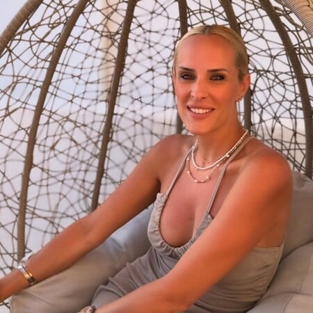 ΕΛΕΝΑ ΑΣΗΜΑΚΟΠΟΥΛΟΥ ΑΠΛΗΡΩΤΗ ΣΕ ΞΕΧΝΑΝΕ