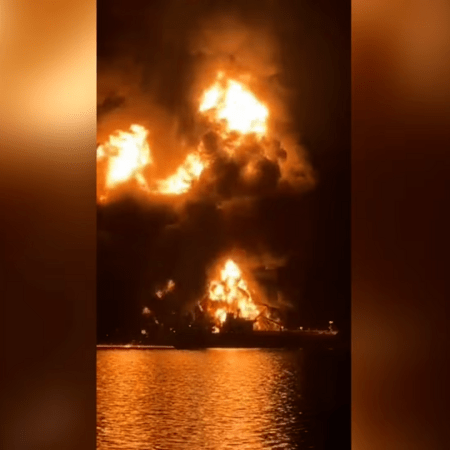 Το ελληνικό δεξαμενόπλοιο «Ζέφυρος» χτυπήθηκε στη Βασόρα