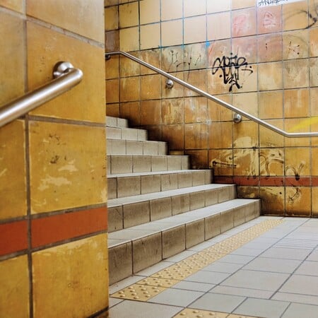 Πότε θα αλλάξει η εικόνα παρακμής στον Ηλεκτρικό Σιδηρόδρομο; 