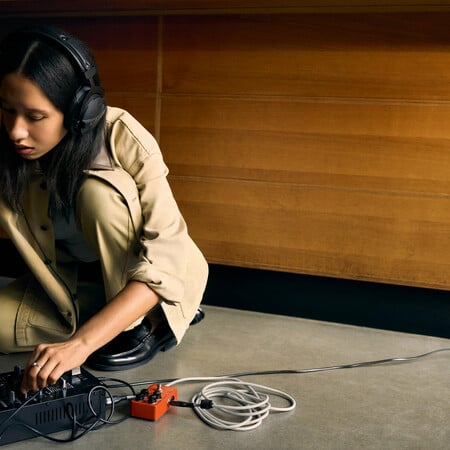 Red Means Go: Η HUGO ντύνει τη γενιά που φτιάχνει το δικό της μέλλον