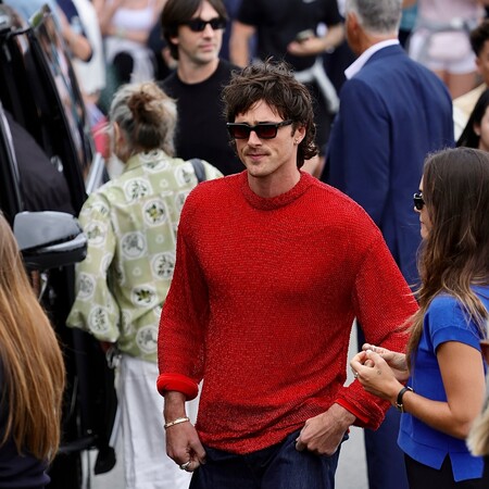 Η Chanel έγινε hip και είναι παντού!