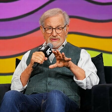 Ο Στίβεν Σπίλμπεργκ ξαναμιλά για εξωγήινους