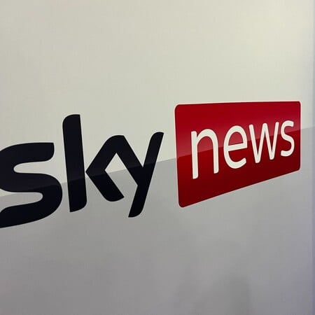 SKY NEWS ARABIA ΣΟΥΔΑΝ ΗΝΩΜΕΝΑ ΑΡΑΒΙΚΑ ΕΜΙΡΑΤΑ