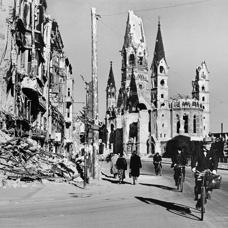 «Μείνετε ζωντανοί»: Το Βερολίνο στα χρόνια του πολέμου 