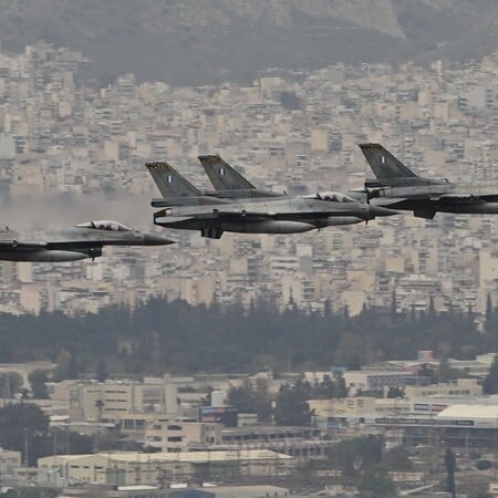 ΜΑΧΗΤΙΚΑ ΑΕΡΟΣΚΑΦΗ ΑΘΗΝΑ 25Η ΜΑΡΤΙΟΥ