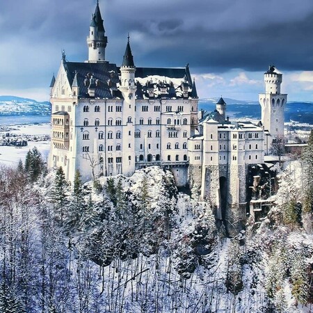 Είναι ο κόσμος μαγικός, σαν τον κοιτάς ψηλά από drone