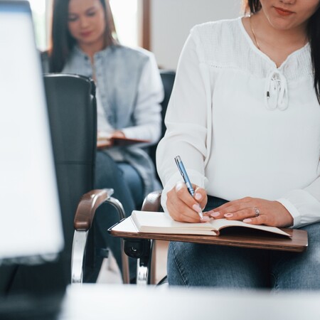 ΕΚΠΑΙΔΕΥΤΗΡΙΑ ΑΠΑΤΗ ΠΤΥΧΙΑ