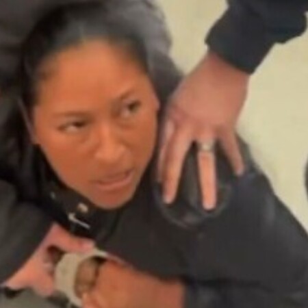 ICE ΣΥΛΛΗΨΗ ΓΥΝΑΙΚΑ ΑΕΡΟΔΡΟΜΙΟ