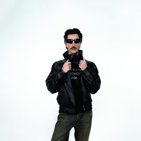 Μάνο, τι φοράς σήμερα και πόσο κοστίζει;