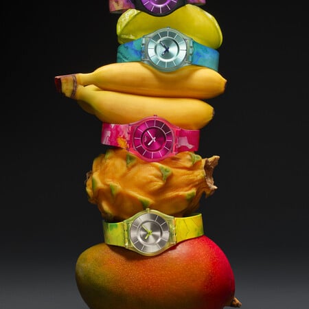 Η νέα συλλογή PAINTED PARADISE της SWATCH συνδυάζει μίνιμαλ αισθητική και τροπικό mood