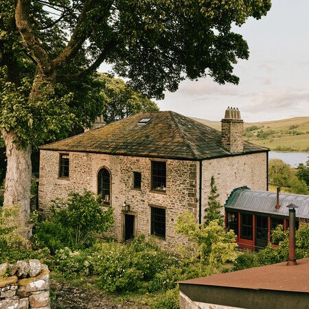 Μέσα σε μια αγροικία του 19ου αιώνα