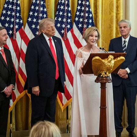 ΝΤΟΝΑΛΝΤ ΤΡΑΜΠ ΧΡΙΣΤΟΣ