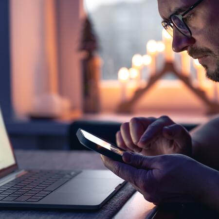 SOCIAL MEDIA ΕΡΕΥΝΑ ΔΗΜΟΚΡΑΤΙΑ