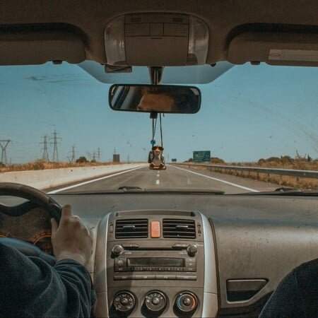 Πάσχα στην πόλη, στο χωριό (και στον δρόμο): Απόλαυση με μέτρο, επιστροφή με ασφάλεια