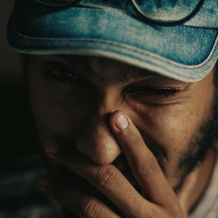 ΑΣΧΗΜΗ ΜΥΡΩΔΙΑ ΥΓΕΙΑ ΕΠΙΡΡΟΗ