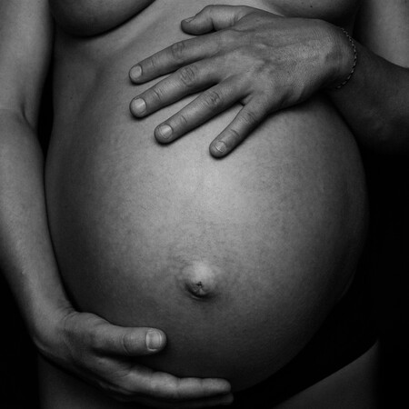 ΜΕΛΕΤΗ ΕΞΩΣΩΜΑΤΙΚΗ ΓΟΝΙΜΟΠΟΙΗΣΗ ΜΑΥΡΕΣ ΓΥΝΑΙΚΕΣ