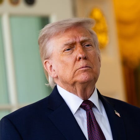 ΣΤΕΝΑ ΤΟΥ ΟΡΜΟΥΖ ΙΡΑΝ ΝΤΟΝΑΛΝΤ ΤΡΑΜΠ