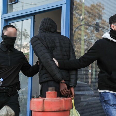 ΛΙΟΣΙΩΝ ΤΡΟΧΑΙΟ 16ΧΡΟΝΗ ΠΟΙΝΙΚΗ ΔΙΩΞΗ ΟΔΗΓΟΣ