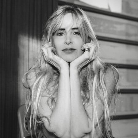 «Μετά το χειρουργείο, δεν μπόρεσα ποτέ να ξαναγγίξω το στήθος μου»