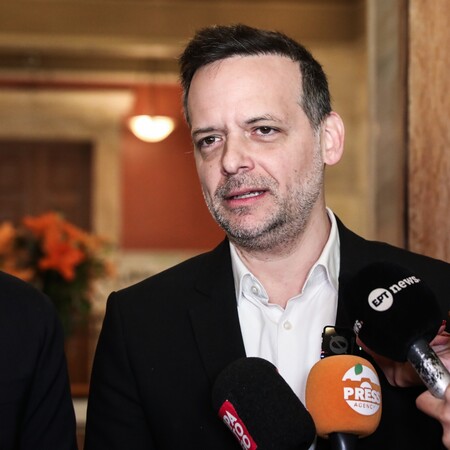 ΧΑΡΗΣ ΔΟΥΚΑΣ ΞΕΝΟΔΟΧΕΙΑ ΑΘΗΝΑ