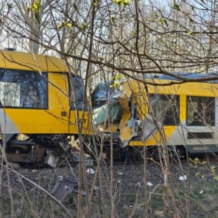 ΤΡΕΝΑ ΣΥΓΚΡΟΥΣΗ ΔΑΝΙΑ