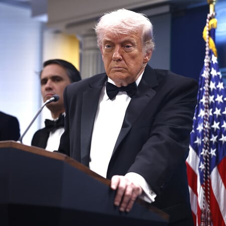 ΝΤΟΝΑΛΝΤ ΤΡΑΜΠ ΙΡΑΝ ΠΥΡΟΒΟΛΙΣΜΟΙ