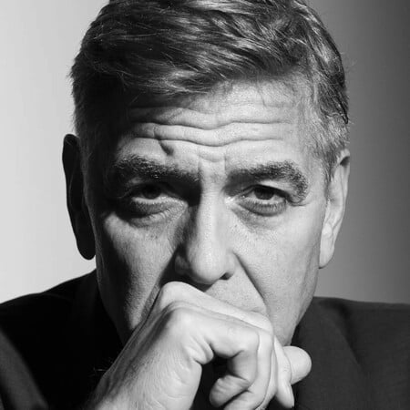 Ο Τζορτζ Κλούνεϊ υπερασπίζεται τον Τζίμι Κίμελ μετά την επίθεση του Τραμπ: «Τα αστεία είναι αστεία»