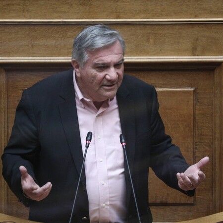 ΧΑΡΗΣ ΚΑΣΤΑΝΙΔΗΣ ΠΑΣΟΚ ΠΑΡΑΙΤΗΣΗ