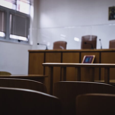 ΘΕΣΣΑΛΟΝΙΚΗ ΓΙΑΤΡΟΣ ΟΓΚΟΛΟΓΟΣ ΑΠΑΤΗ ΚΑΡΚΙΝΟΠΑΘΕΙΣ ΦΑΡΜΑΚΑ ΦΥΛΑΚΙΣΗ