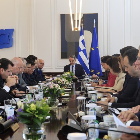 ΜΗΤΣΟΤΑΚΗΣ ΥΠΟΥΡΓΙΚΟ ΝΕΑ ΚΟΜΜΑΤΑ