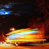 Μια ιστορία νυχτερινή, χωρίς αποσκευές