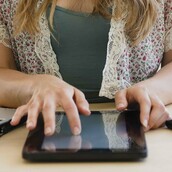 Ηλεκτρονική εκμετάλλευση στα χρόνια της κρίσης... Becareful.com!