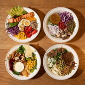 Local Green: Grain bowls, wraps και acai bowls στη Περικλέους