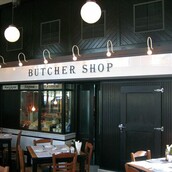 Του χασάπη μαχαιριά