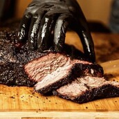 Fine Mess: Ένα smokehouse στο Κολωνάκι
