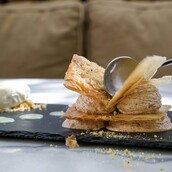 Baratin: Ένα υβριδικό bar restaurant που συνδυάζει μοντέρνα αισθητική και σπιτικές γεύσεις 