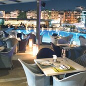 «Βουτιά» στα πιάτα 