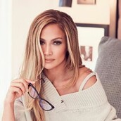 Τζένιφερ Λόπεζ: Η φωτογραφία με μαγιό στο Instagram που πήρε 7,2 εκατομμύρια likes