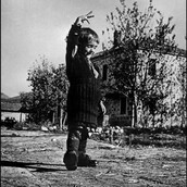 Όταν είδα αυτή τη φωτογραφία του 1947 το πρώτο που σκέφτηκα είναι ότι.....