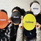 Μια λέξη που αρχίζει από ρ, με εννιά γράμματα: τρία φωνήεντα και έξι σύμφωνα****