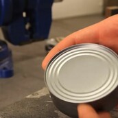 Ω ΝΑΙ! Υπάρχει τρόπος να ανοίξεις κονσέρβα χωρίς ανοιχτήρι