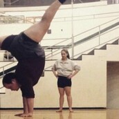 Αυτός ο plus-sized χορευτής μπαλέτου αποδεικνύει ότι το μέγεθος δεν έχει σημασία και τρελαίνει το ίντερνετ